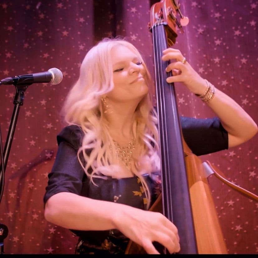 Stacy McMichael Trio/Quartet